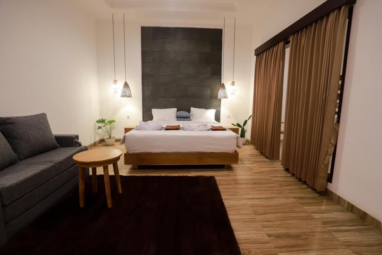 Semat Raya Village Apartment